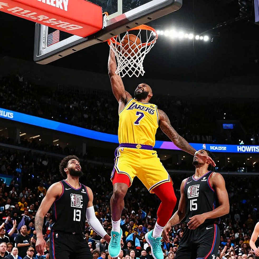 Real Madrid ghi 113 điểm, Valencia thắng nghẹt thở: Điều EuroLeague tiết lộ trước Super Cup Real Madrid ghi 113 điểm, Valencia thắng nghẹt thở: Điều EuroLeague tiết lộ trước Super Cup