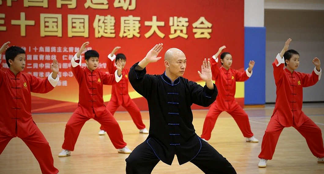 36 đứa trẻ ở Sheffield và tầng đáy của kim tự tháp bóng bàn thế giới