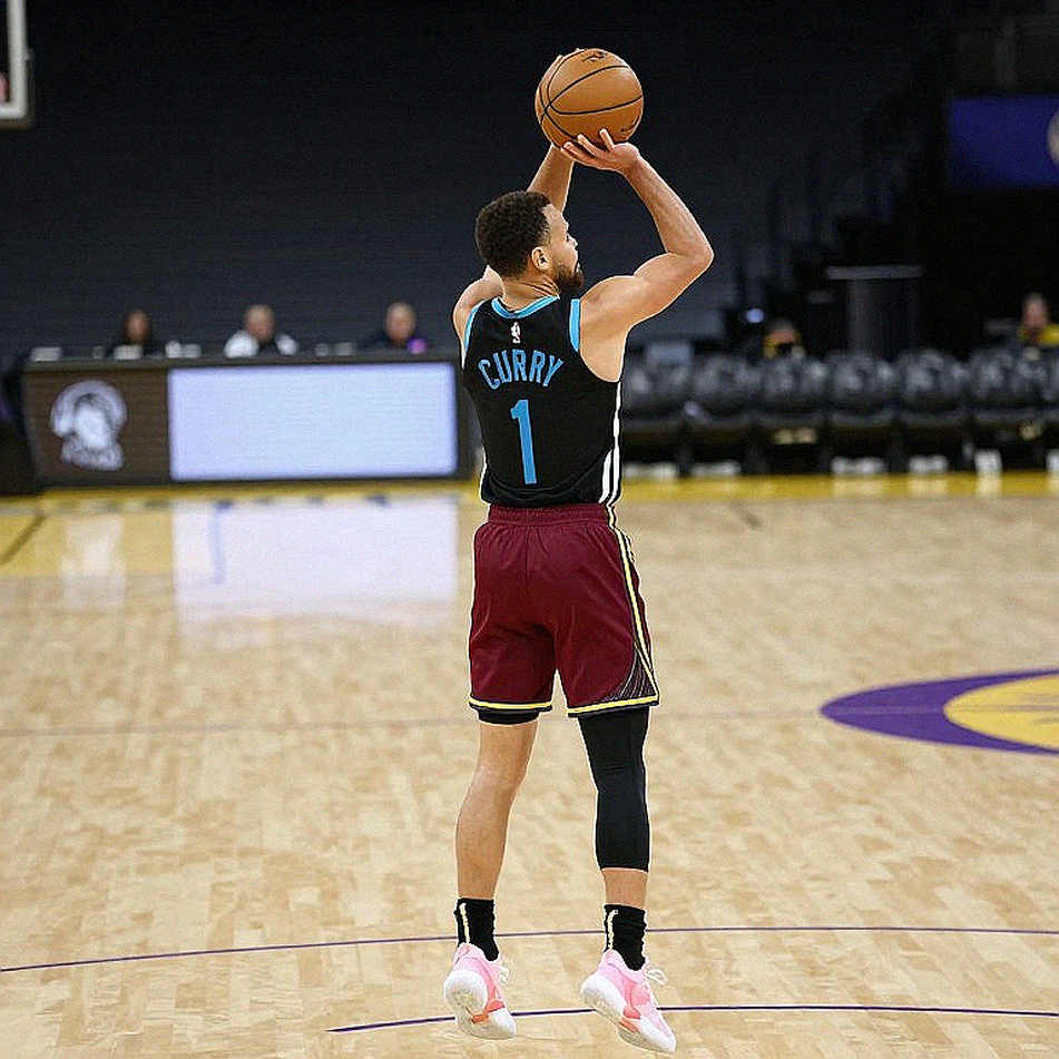 Benilde Blazers không có ngôi sao, nhưng có một kế hoạch: Jhomel Ancheta và bài toán chấn thương ở NCAA Philippines Benilde Blazers không có ngôi sao, nhưng có một kế hoạch: Jhomel Ancheta và bài toán chấn thương ở NCAA Philippines