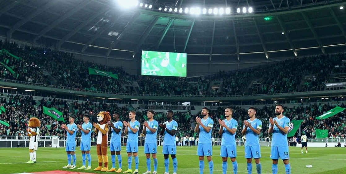 PSG – Barcelona: Vạch offside của Flick đứng trước bài kiểm tra tốc độ