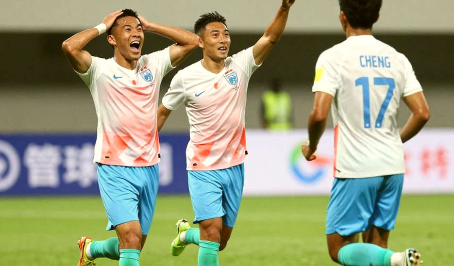 Indonesia 0-0 Malaysia: Thẻ đỏ phút 35, khoảng trống dữ liệu và một bảng đấu cần được kiểm chứng Indonesia 0-0 Malaysia: Thẻ đỏ phút 35, khoảng trống dữ liệu và một bảng đấu cần được kiểm chứng