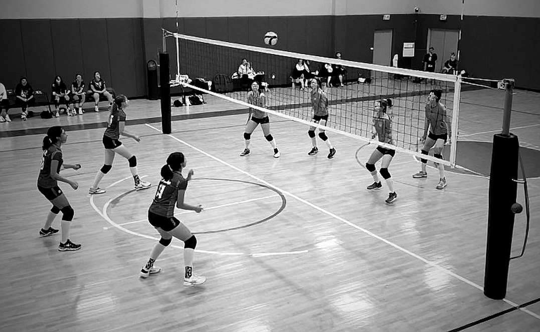 Cầu thủ 13 tuổi Qatar gây sốc với 12 điểm và 5 đòn chặn tại Asian Championship