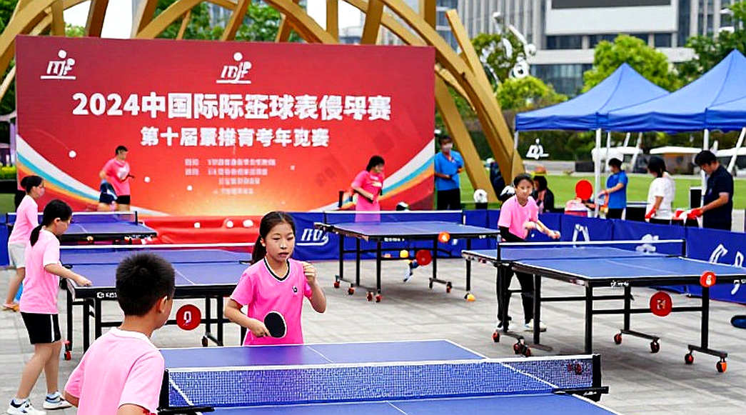 Worthing TTC mở giải Junior Team 1 Star: mắt lưới còn thiếu ở đáy kim tự tháp bóng bàn Anh Worthing TTC mở giải Junior Team 1 Star: mắt lưới còn thiếu ở đáy kim tự tháp bóng bàn Anh