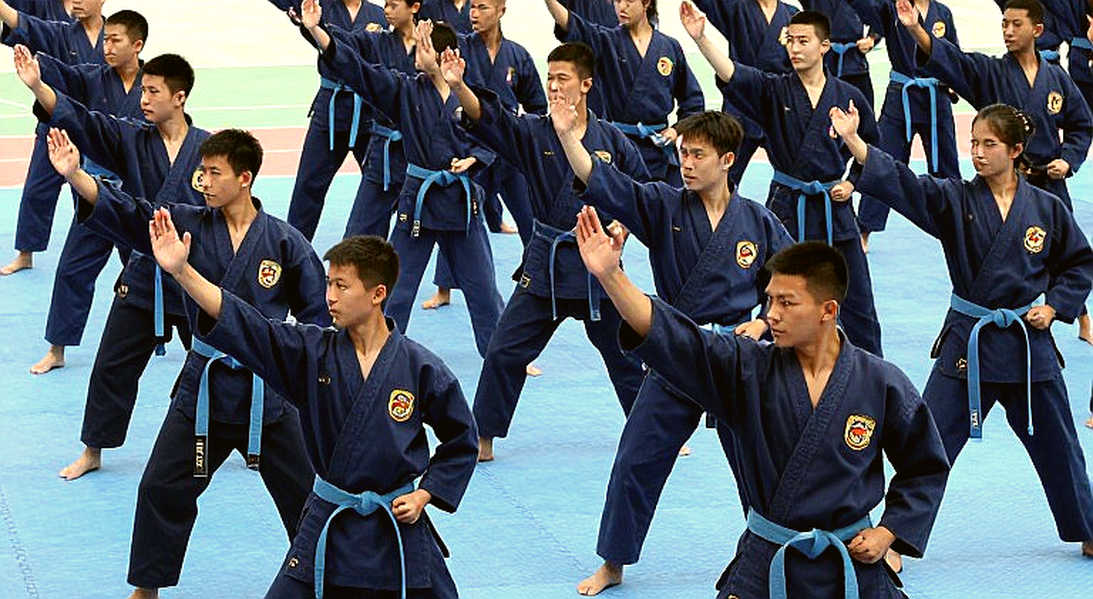 Tầng giữa bị bỏ trống: võ thuật Việt Nam và bài toán 27 phút mỗi năm