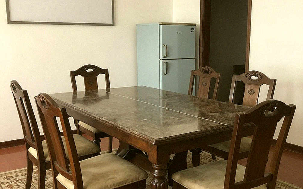 Số Không Trong Phòng Phân Tích: Khi Đường Ống Dữ Liệu Bóng Bàn Tự Thú Số Không Trong Phòng Phân Tích: Khi Đường Ống Dữ Liệu Bóng Bàn Tự Thú