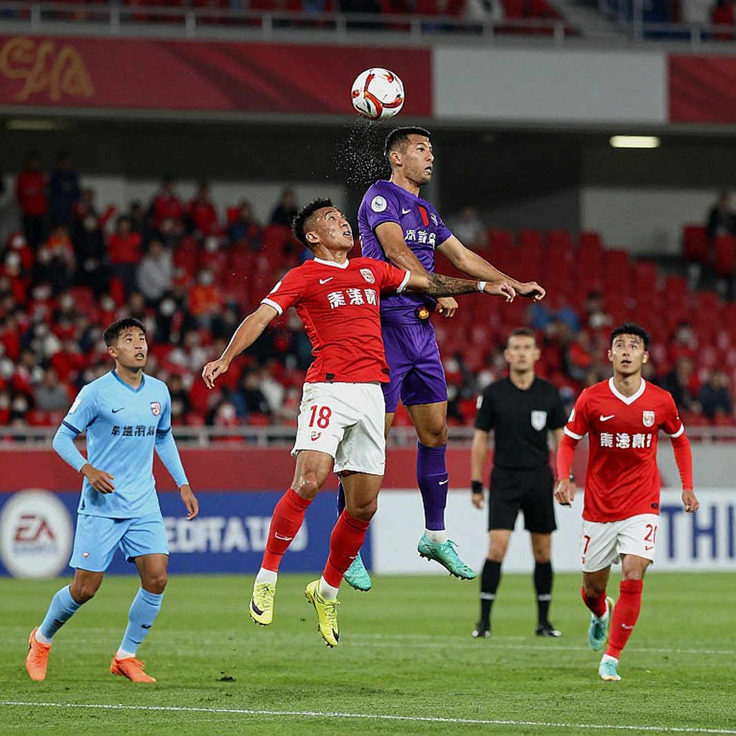 Công An Hà Nội thua Hà Nội FC 1-2: sau câu nói 'thiếu quyết liệt' là một bài toán lịch thi đấu