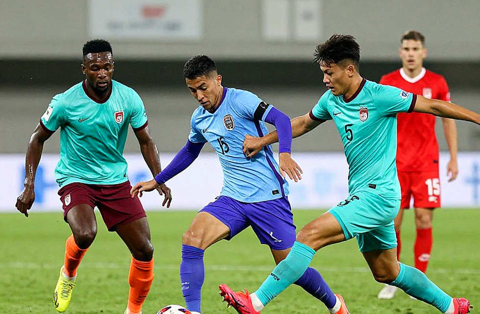 Bhayangkara FC gặp Isenmulang: Vòng đấu thứ ba và hai nỗi sợ không tên Bhayangkara FC gặp Isenmulang: Vòng đấu thứ ba và hai nỗi sợ không tên