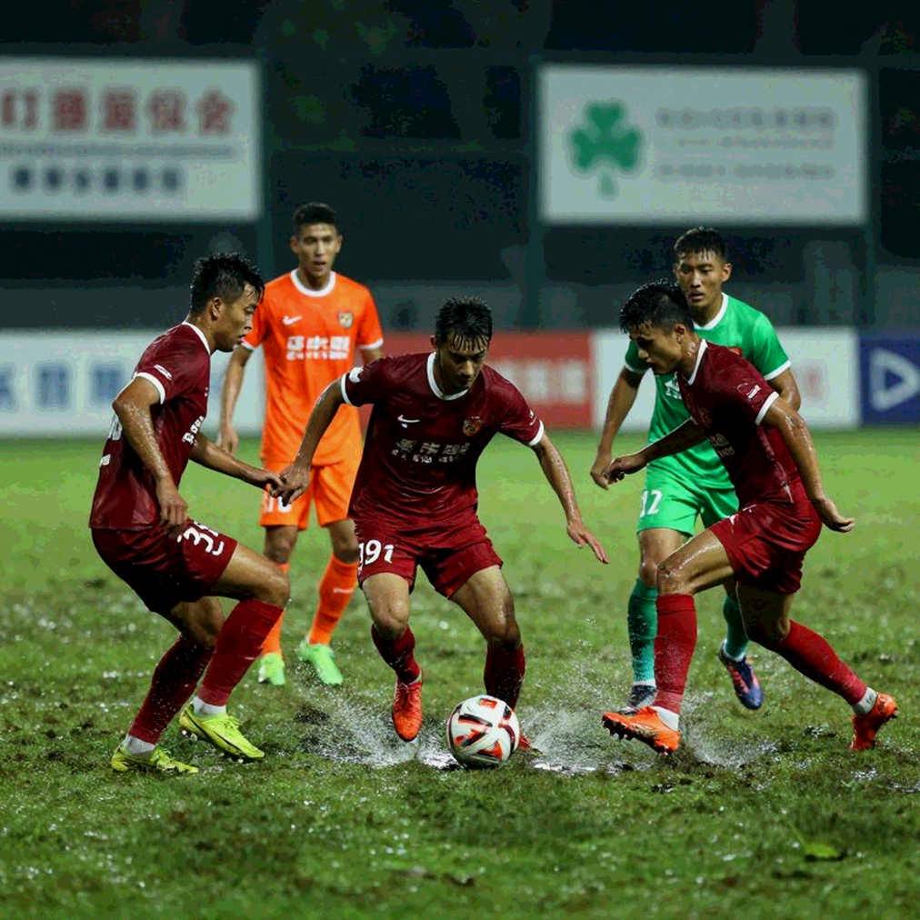 Vietnam U23 2-0 Philippines: The 74th-Minute Goal, the Black Shirt, and the Unsolved Problem Before Uzbekistan Vietnam U23 2-0 Philippines: The 74th-Minute Goal, the Black Shirt, and the Unsolved Problem Before Uzbekistan