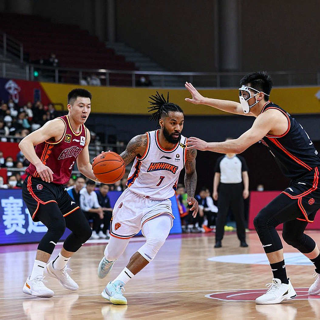 Bahçeşehir Koleji gọi Luka Mitrović: Canh bạc im lặng của kẻ mơ EuroLeague