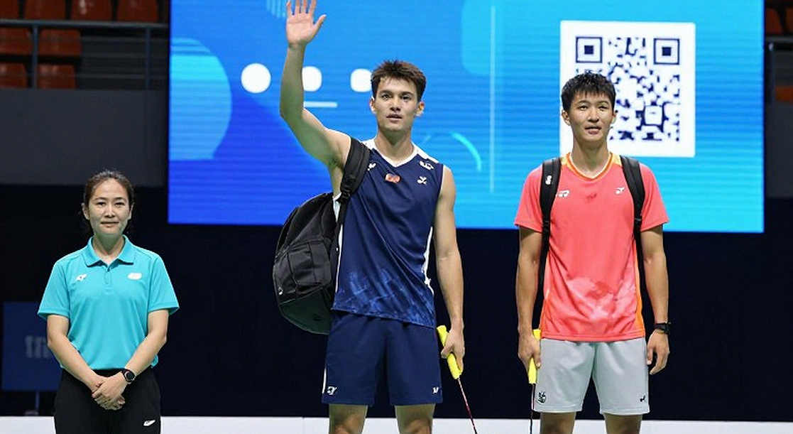Alwi Farhan và Kento Momota: Điều buổi tập ở Tokyo không nói ra