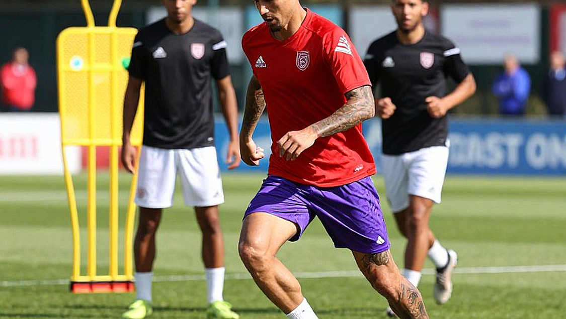 Emilio Lara Returns to Aguascalientes: Two Years at Necaxa and a Lesson on the Greatness of América Emilio Lara Returns to Aguascalientes: Two Years at Necaxa and a Lesson on the Greatness of América