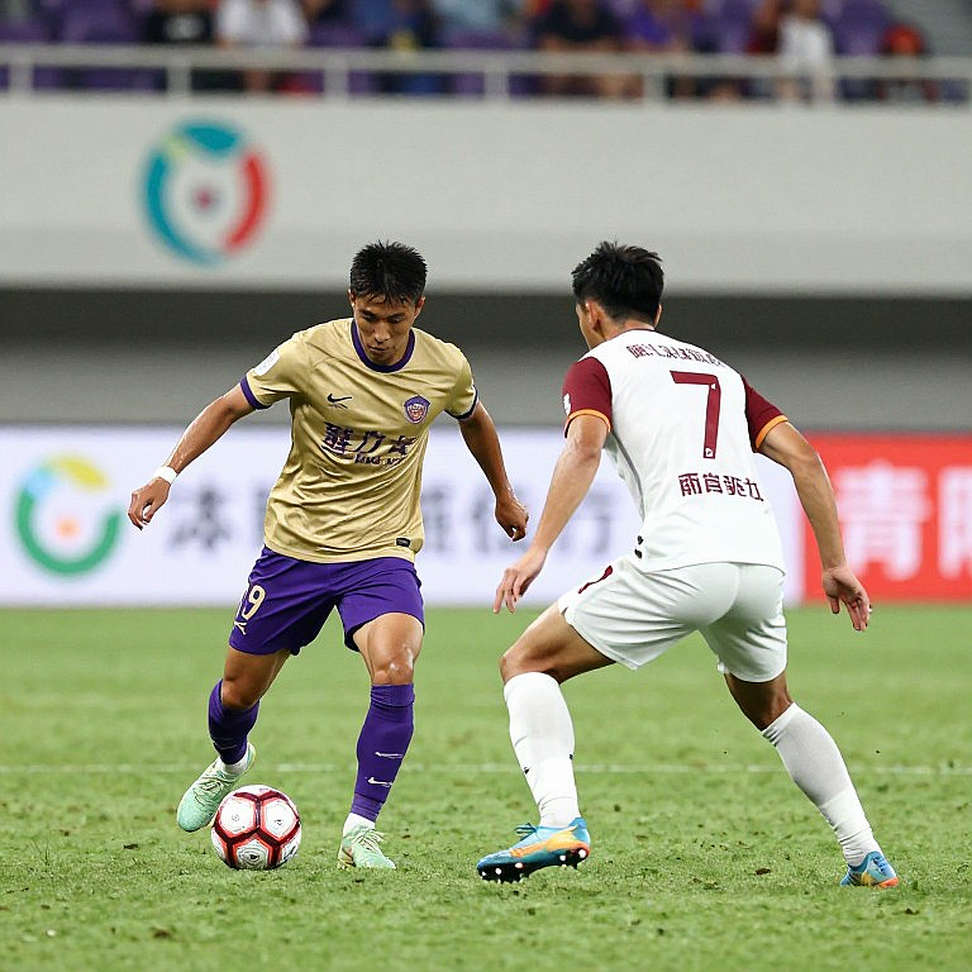 Emilio Lara Returns to Aguascalientes: Two Years at Necaxa and a Lesson on the Greatness of América Emilio Lara Returns to Aguascalientes: Two Years at Necaxa and a Lesson on the Greatness of América